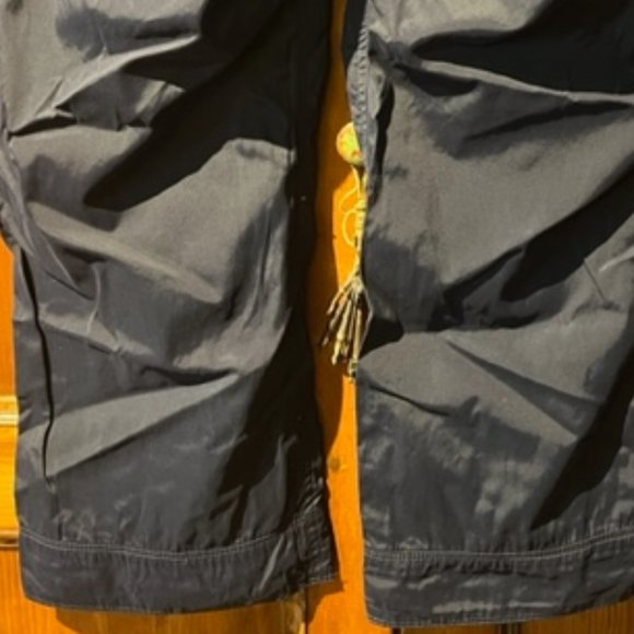 HORNY TOAD Dark Navy Nylon/Cotton Capris - Picture 5 of 8